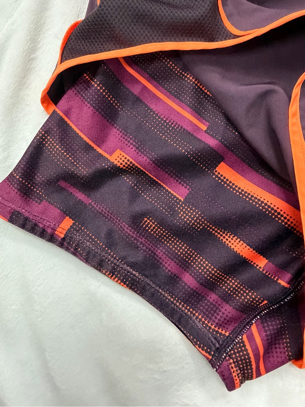 Nike Women’s M Purple Athletic Dri-Fit Running Shorts w/ Orange Trim & Zipper - Picture 4 of 8